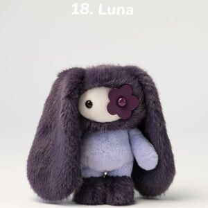 CJ HENDRY x PHILLIPS AUCTION JUJU plush pendant blind box #18 LUNA rare NEW